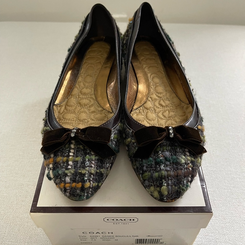 Coach Ballet Flats 37